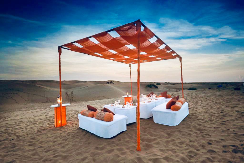 desert dinner dubai